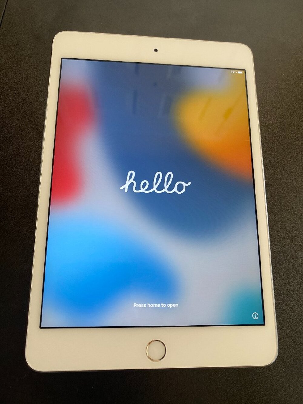 Apple iPad Mini 4 128GB Silver WiFi